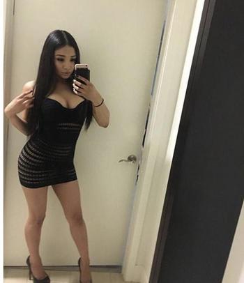 , 25  female escort, Fresno