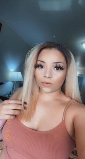 Brittanyy, 27  female escort, Fresno