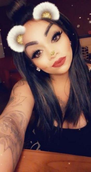 Babycakes, 25  female escort, Fresno