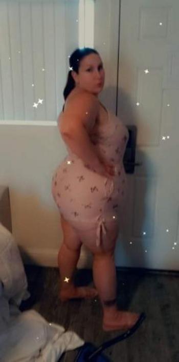 Bailey, 27  female escort, Fresno