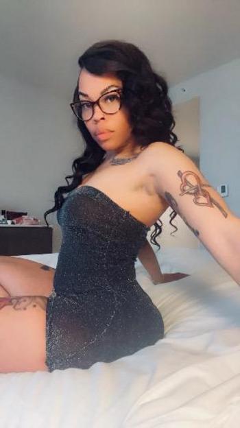NiNA, 27  female escort, Fresno