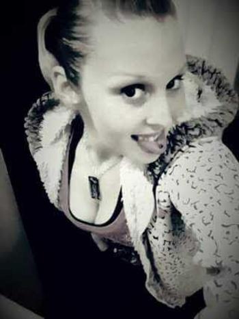 Lady V, 36  female escort, Fresno