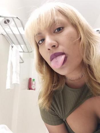 Eva, 27  female escort, Fresno