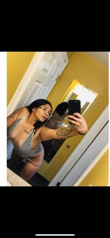 559-468-0012, 24  female escort, Fresno