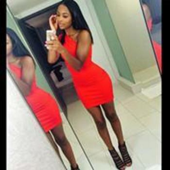 Lala, 25  female escort, Fresno