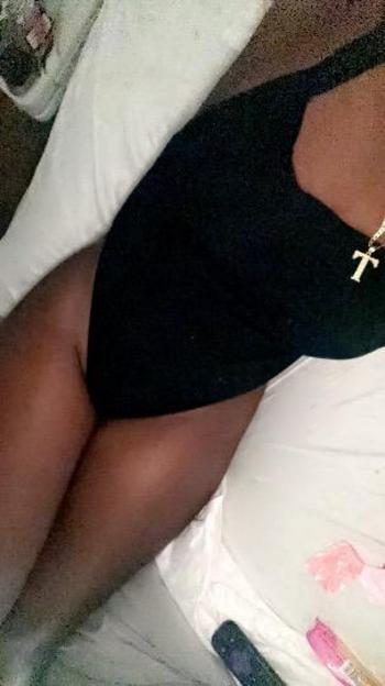Taylor , 25  female escort, Fresno