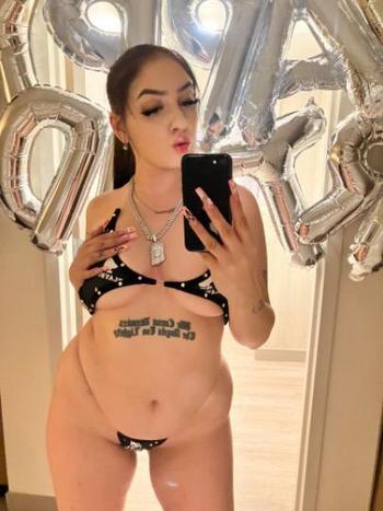 Bianca , 24  female escort, Fresno