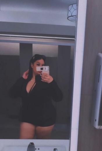 Ciara , 24  female escort, Fresno