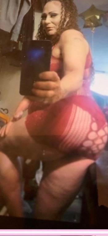 Shannon, 47  female escort, Fresno
