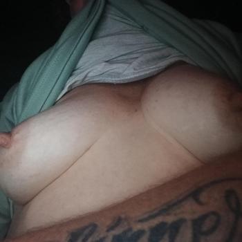 559-446-7012, 46  female escort, Fresno
