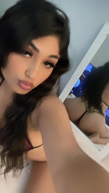 562-604-1646, 21  female escort, Fresno