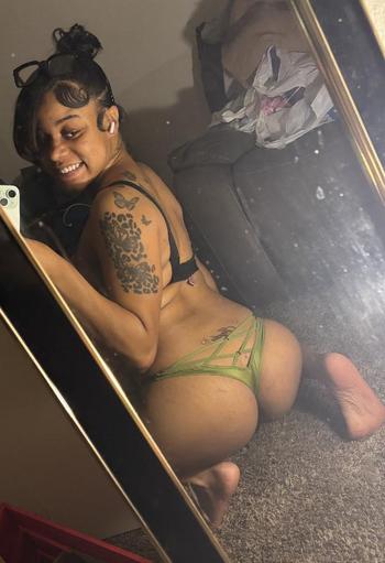 559-520-3394, 20  female escort, Fresno