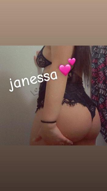 Janessa, 22  female escort, Fresno