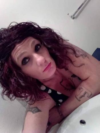 2092198266, female escort, Fresno