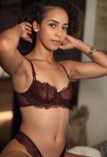 2134693404, female escort, Fresno